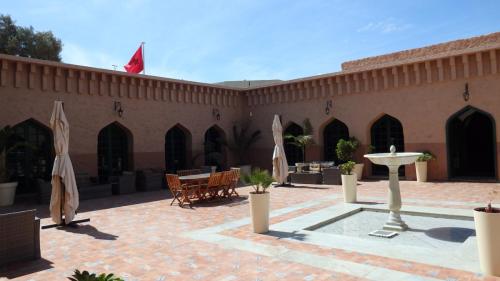 Patio de El Parador