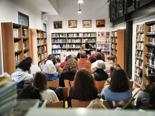 17 DE ENERO DE 2026<br>Presentación Fuente El Saz LO QUE NO PUDO SER en la Biblioteca El Pilar