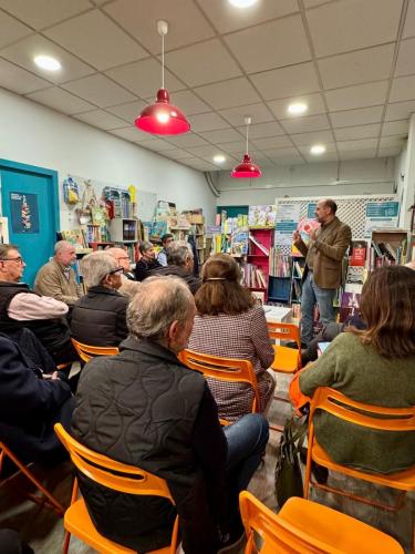 11 DE MARZO DE 2026<br>Presentación en Sevilla LO QUE NO PUDO SER en Librería Casa Tomada